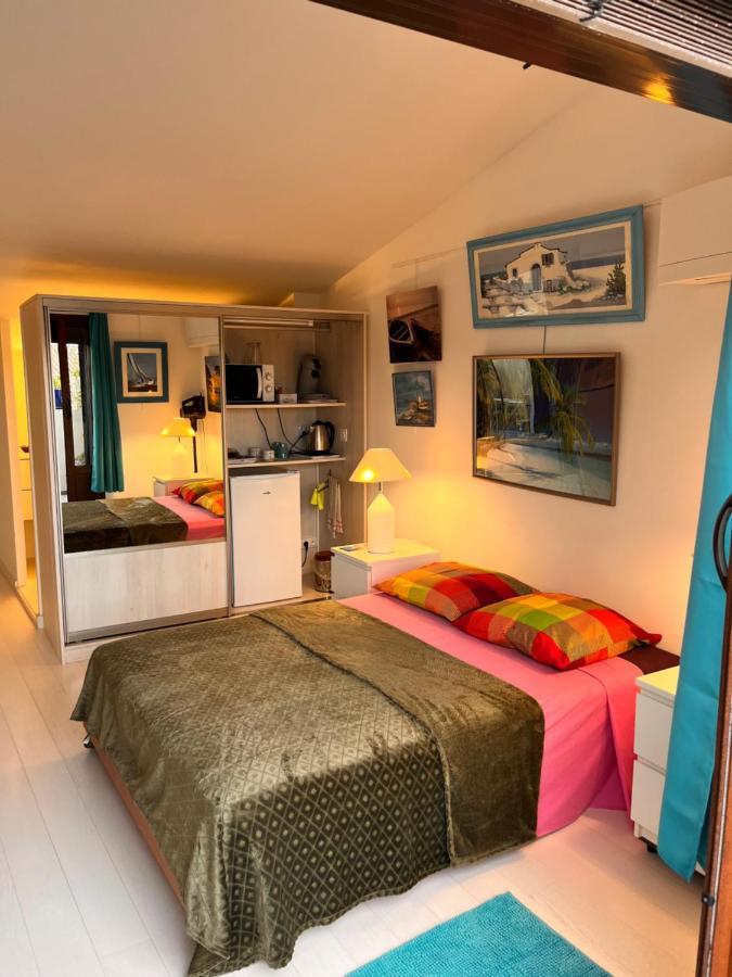 Belle Chambre Spacieuse, Tropezienne, Vue Remparts, Clim, Parking Эг-Морт Экстерьер фото